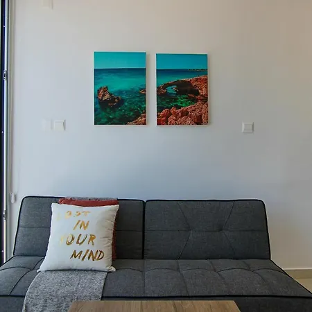 Apartament Phaedrus Living - Seaside Luxury Flat Harbour 108 Pafos