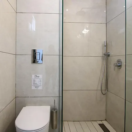 Phaedrus Living - Seaside Luxury Flat Harbour 108 شقة